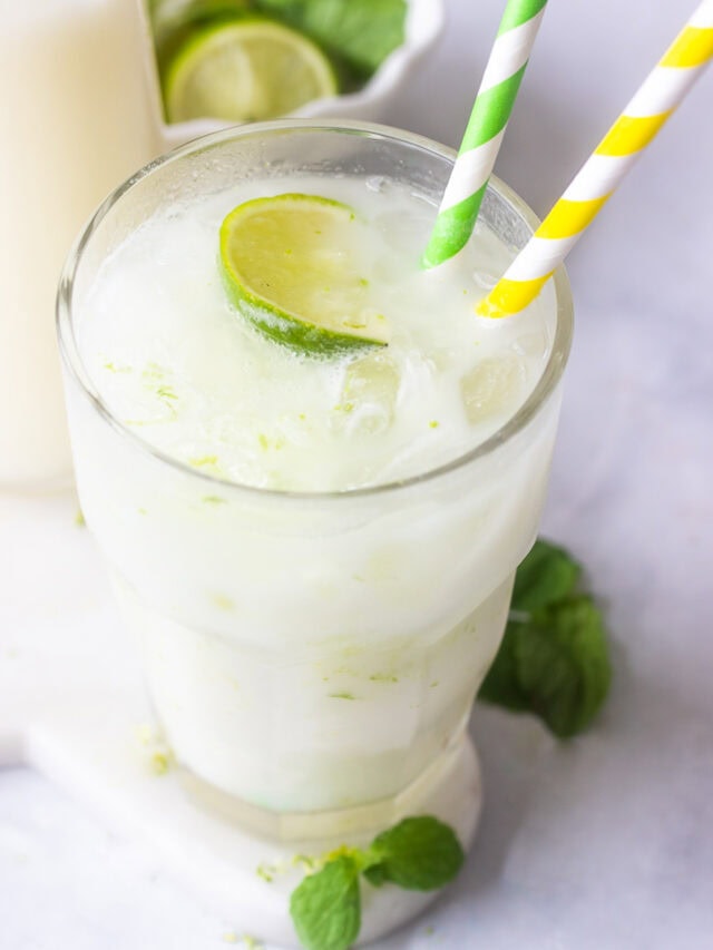 A glass of Brazilian Lemonade aka Brazilian limeade or Swiss Lemonade